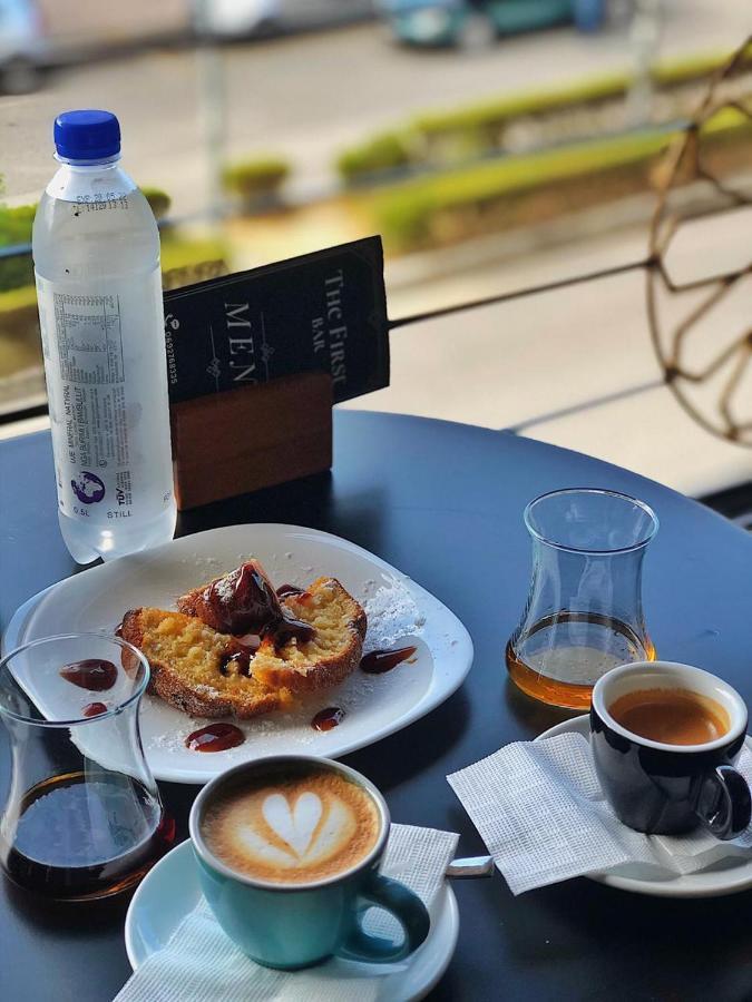 Hotel The First Gjirokastër 외부 사진