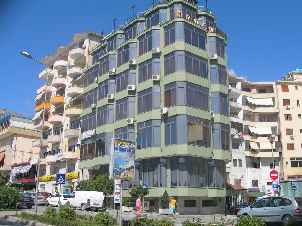 Hotel The First Gjirokastër 외부 사진