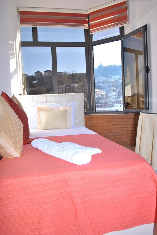 Hotel The First Gjirokastër 외부 사진