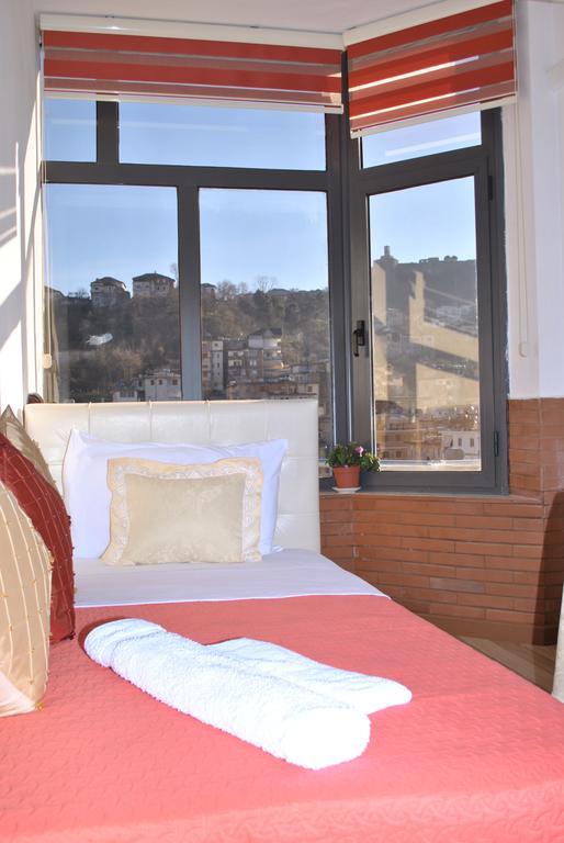 Hotel The First Gjirokastër 외부 사진
