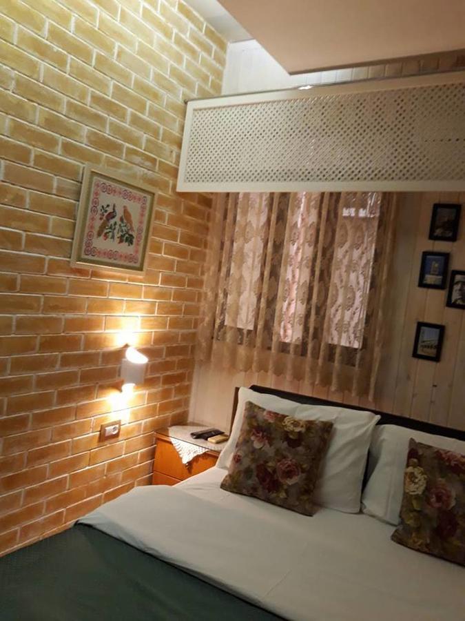 Hotel The First Gjirokastër 외부 사진