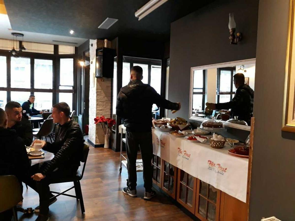 Hotel The First Gjirokastër 외부 사진