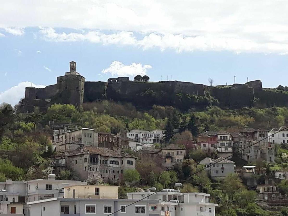Hotel The First Gjirokastër 외부 사진