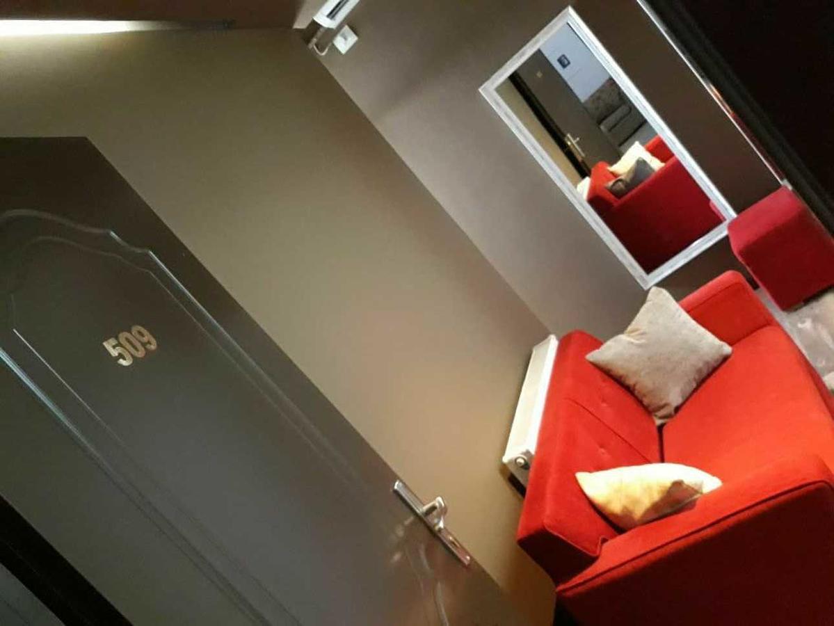 Hotel The First Gjirokastër 외부 사진
